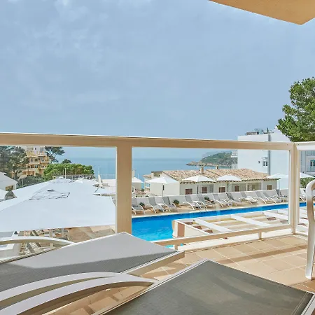 Aparthotel Universal Don Camilo 4*