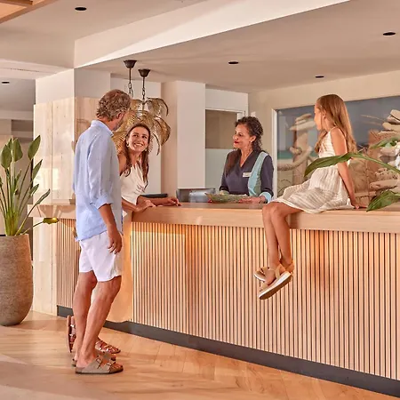 Apartahotel Universal Don Camilo