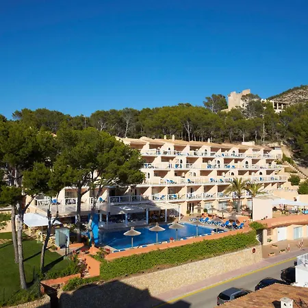 Universal Don Camilo 4* Sant Elm